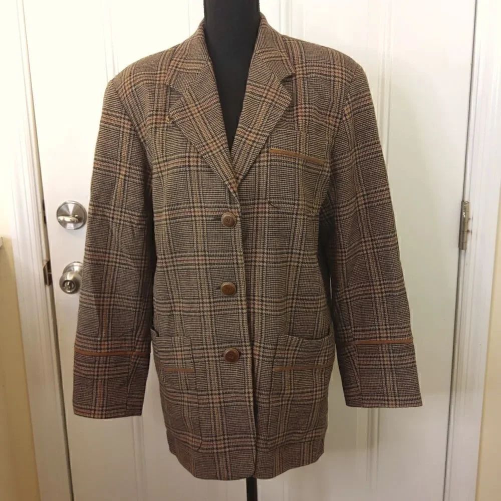 Harve' Bernard vintage plaid wool blend button front jacket with shoulder pads